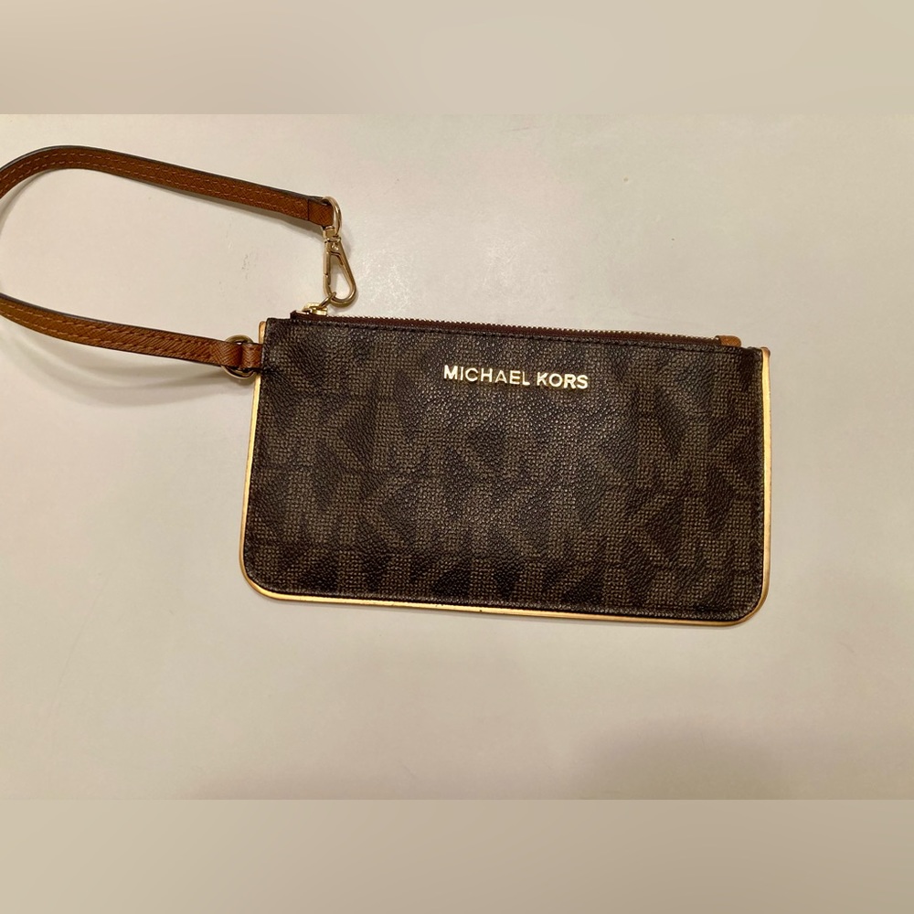 Gently Used Michael Kors Brown Leather Wristlet